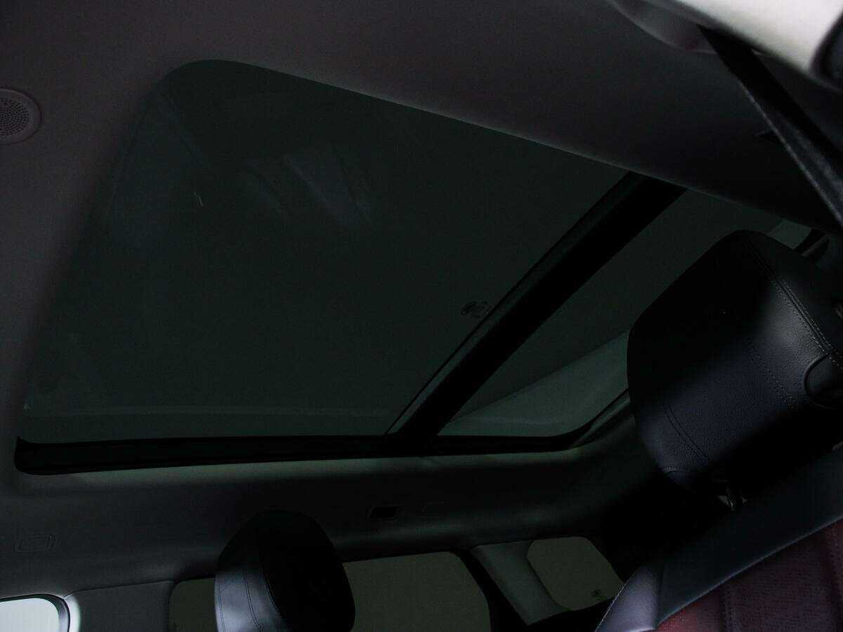 Land Rover Range Rover Evoque с пробегом — 2023 год. Фото: #10