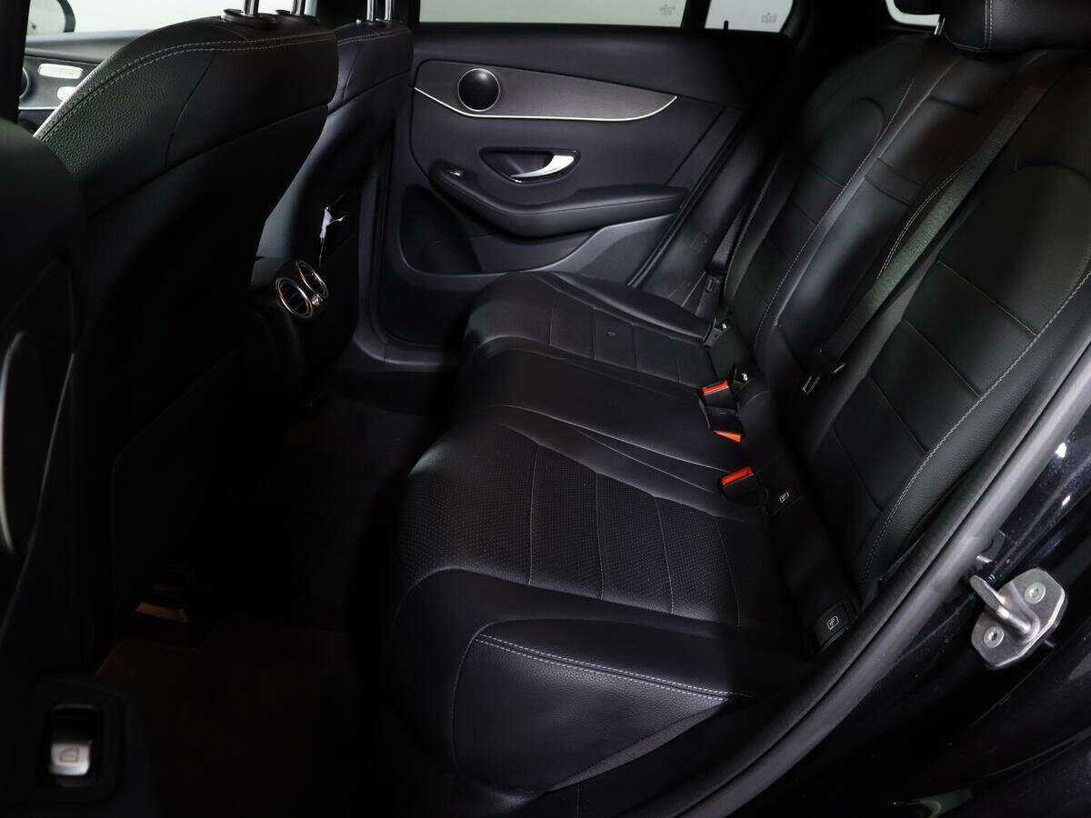 Mercedes-Benz GLC с пробегом — 2020 год. Фото: #7