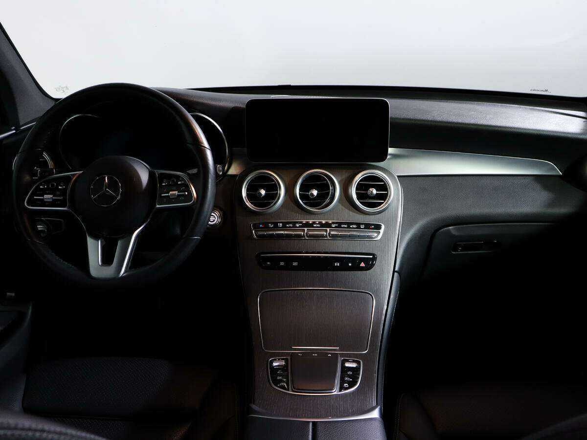 Mercedes-Benz GLC с пробегом — 2020 год. Фото: #9