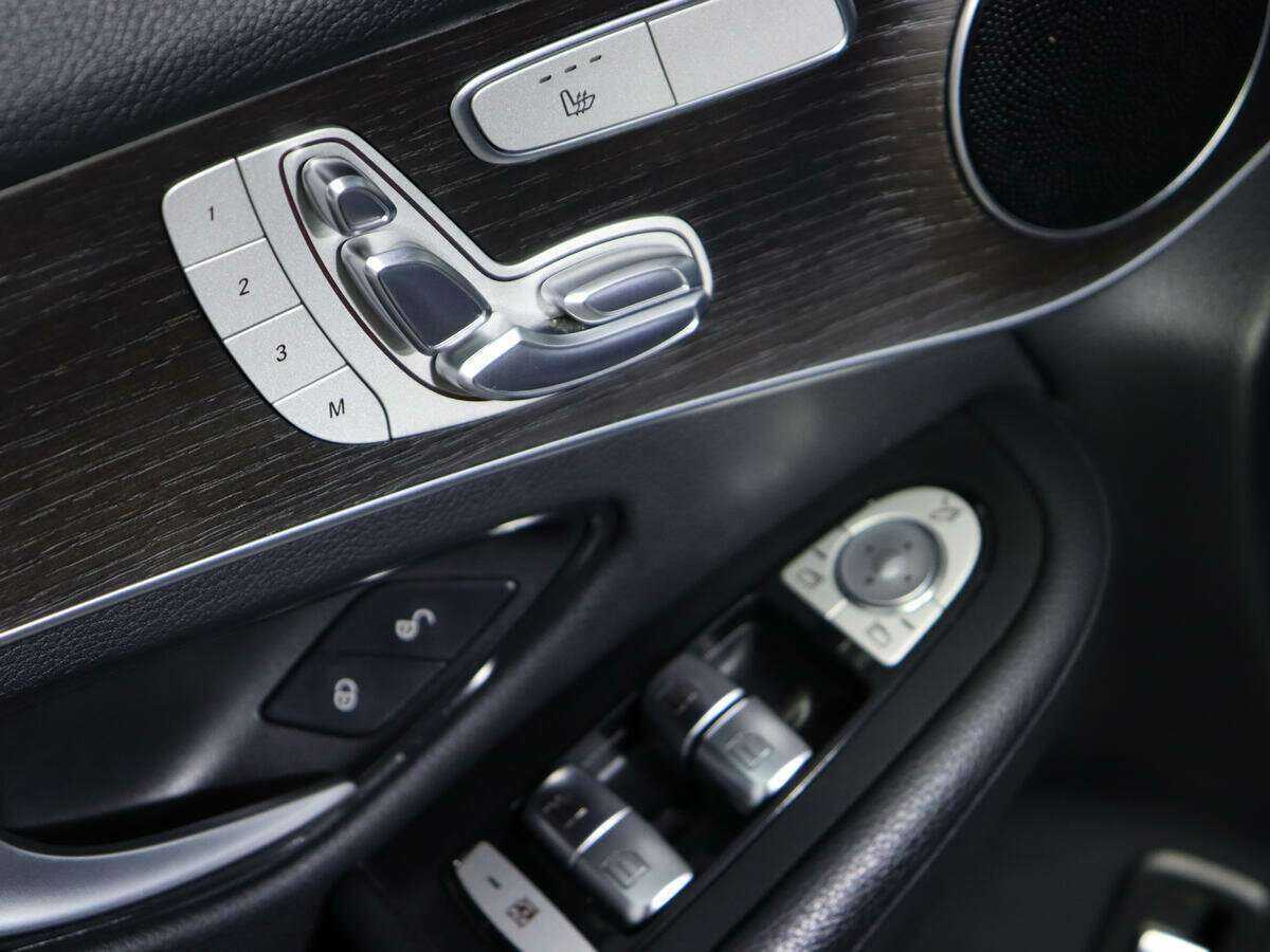 Mercedes-Benz GLC с пробегом — 2020 год. Фото: #16