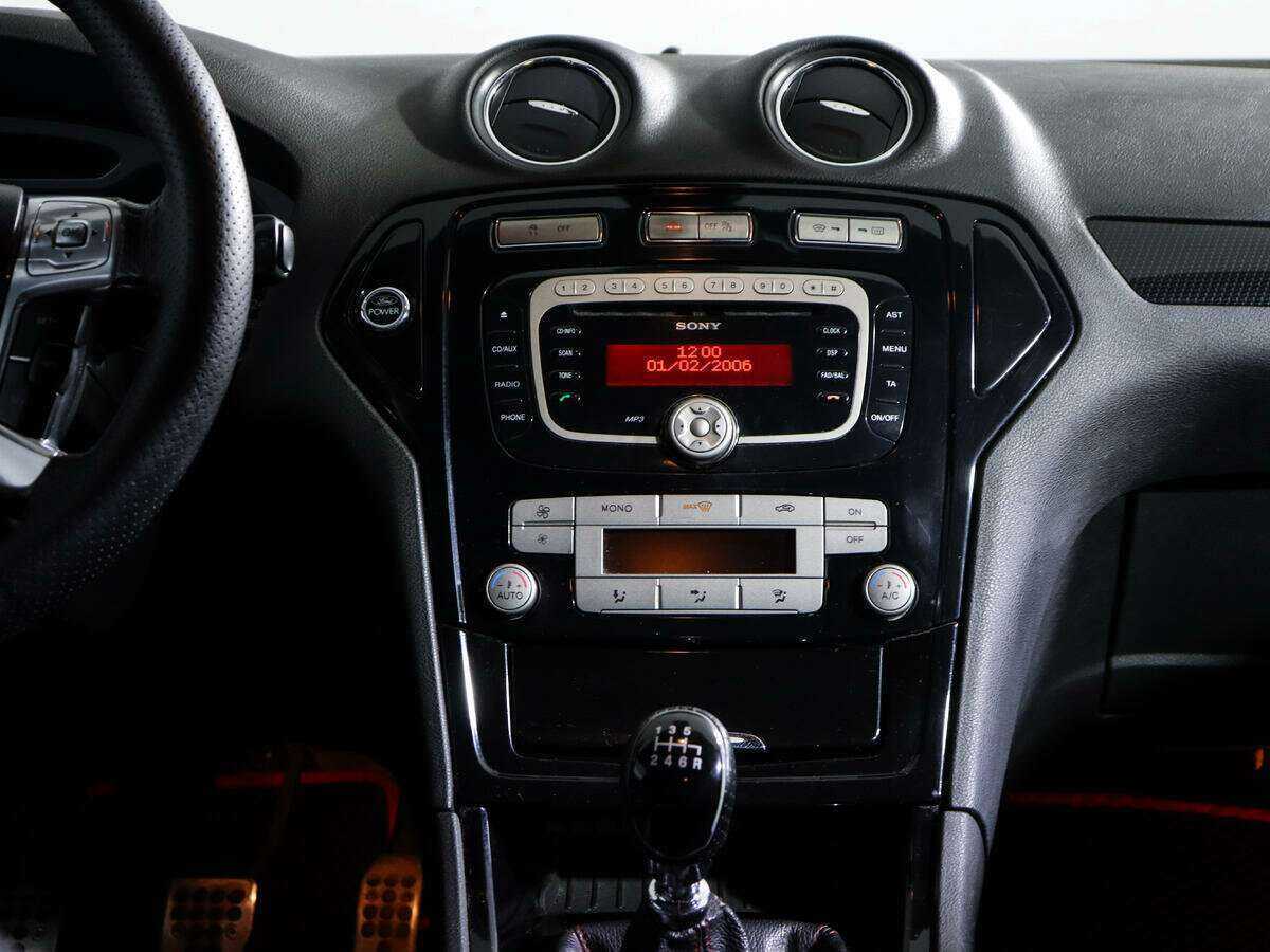 Ford Mondeo с пробегом — 2009 год. Фото: #9