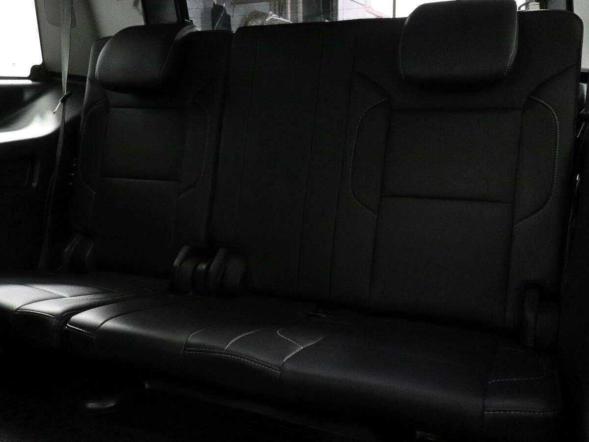 Chevrolet Tahoe с пробегом — 2017 год. Фото: #8