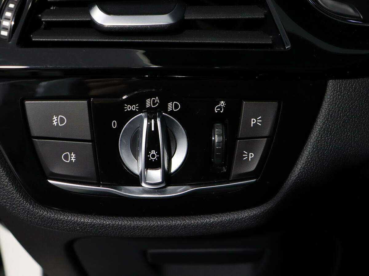 BMW 5 серии с пробегом — 2018 год. Фото: #17