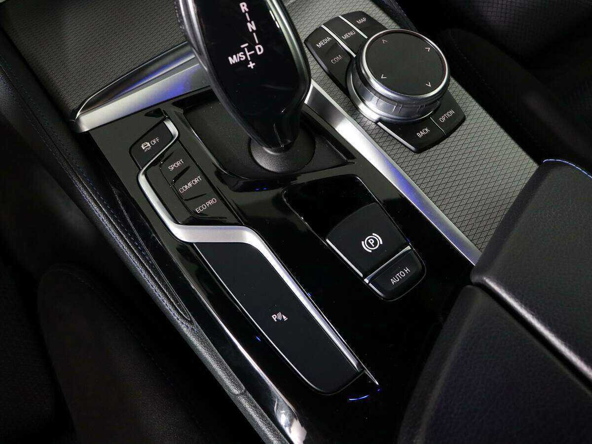 BMW 5 серии с пробегом — 2018 год. Фото: #22