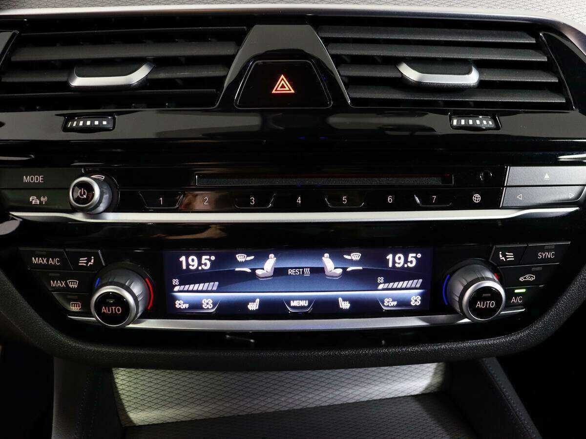 BMW 5 серии с пробегом — 2018 год. Фото: #23