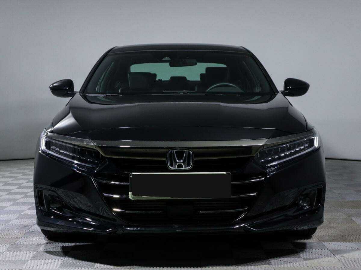 Honda Accord с пробегом — 2022 год. Фото: #1