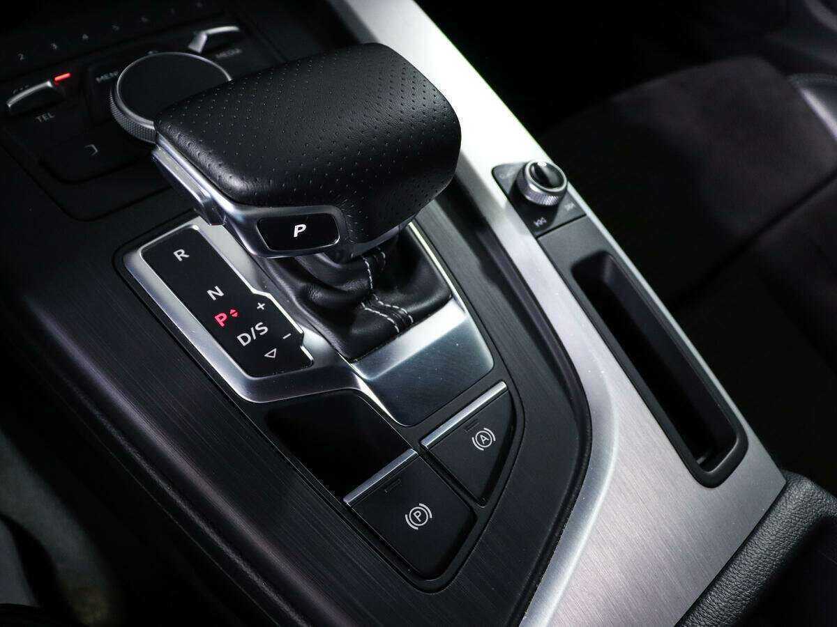 Audi A4 с пробегом — 2017 год. Фото: #14