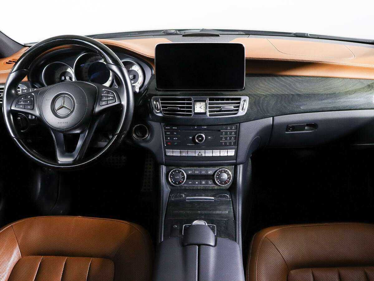 Mercedes-Benz CLS с пробегом — 2014 год. Фото: #10