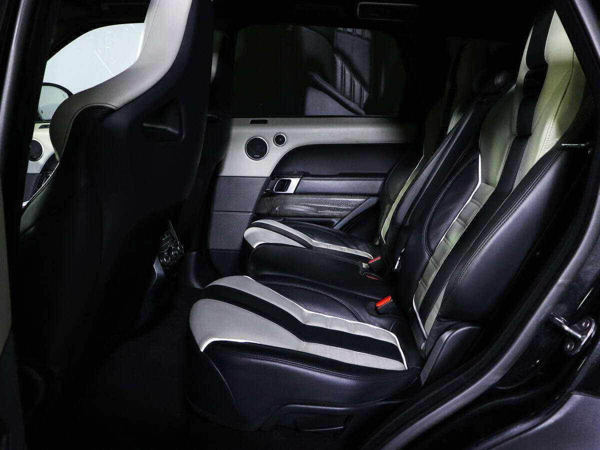 Land Rover Range Rover Sport с пробегом — 2015 год. Фото: #7
