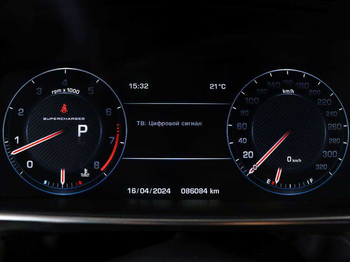 Land Rover Range Rover Sport с пробегом — 2015 год. Фото: #8