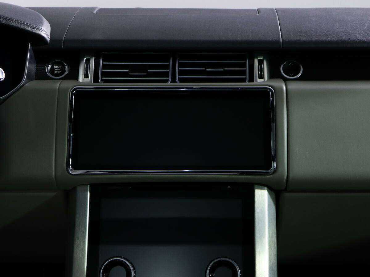 Land Rover Range Rover с пробегом — 2012 год. Фото: #10