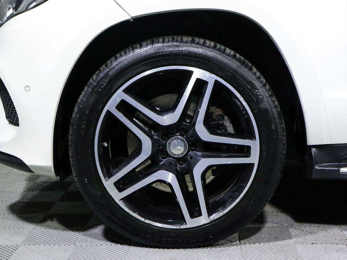 Mercedes-Benz GLS с пробегом — 2016 год. Фото: #16