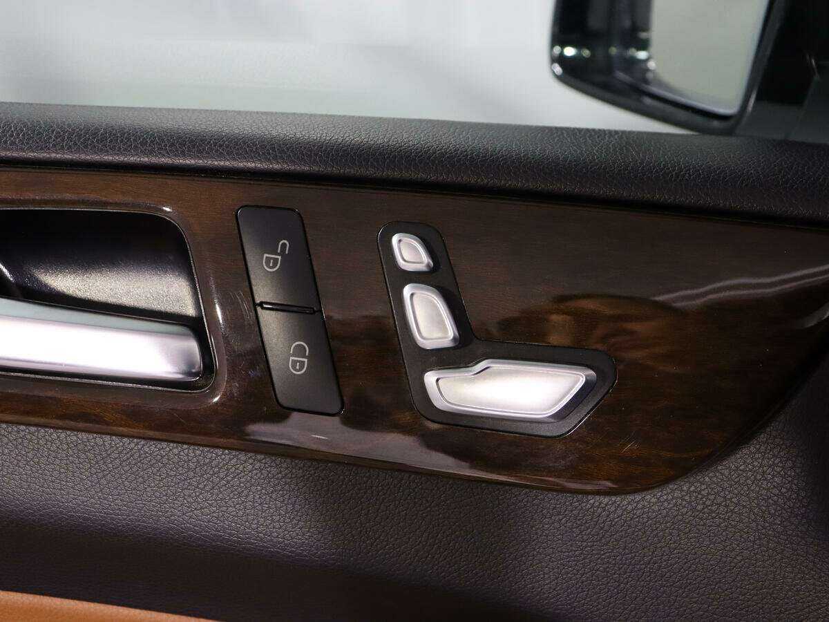 Mercedes-Benz GLS с пробегом — 2016 год. Фото: #23