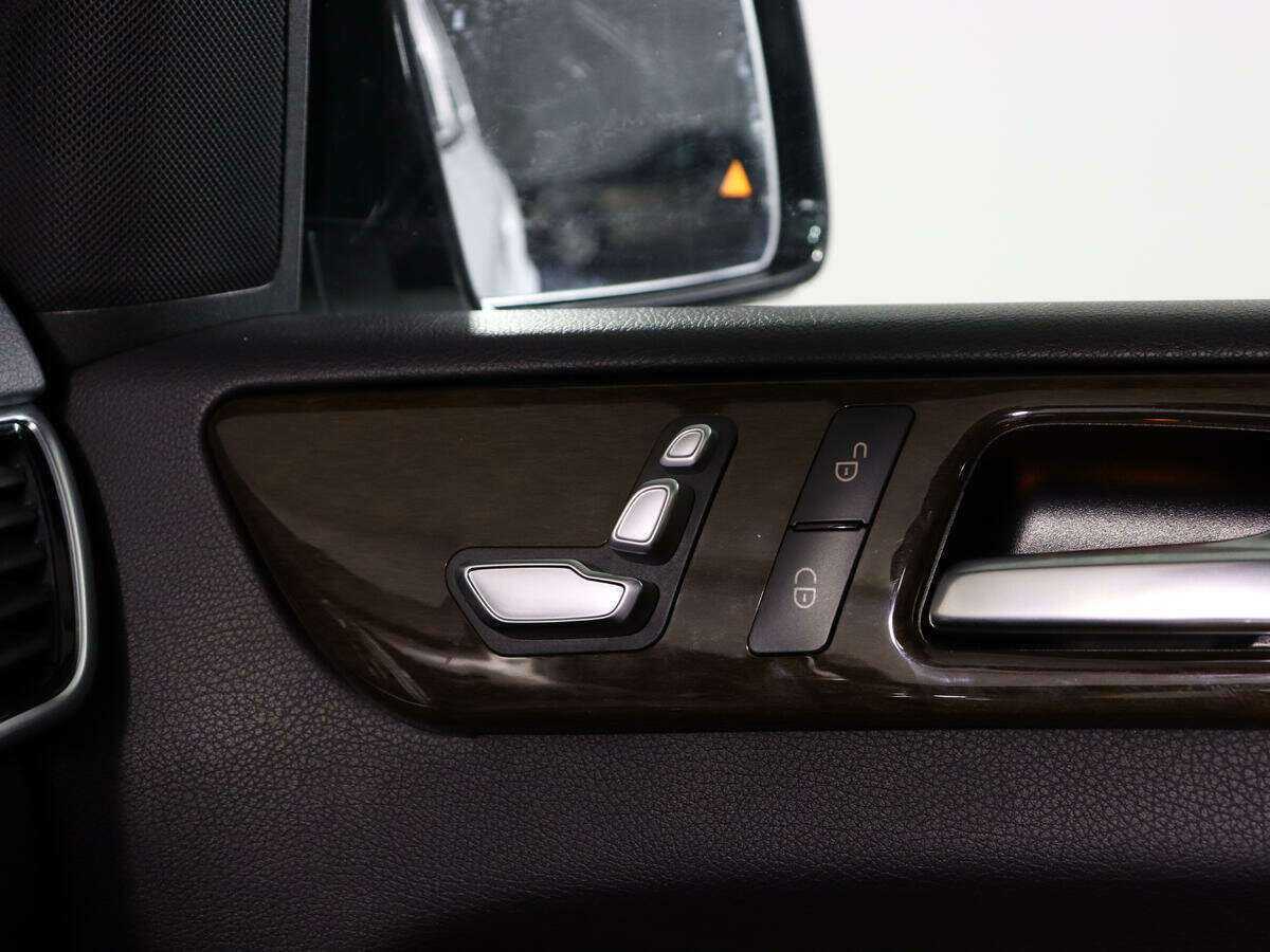 Mercedes-Benz GLS с пробегом — 2016 год. Фото: #30