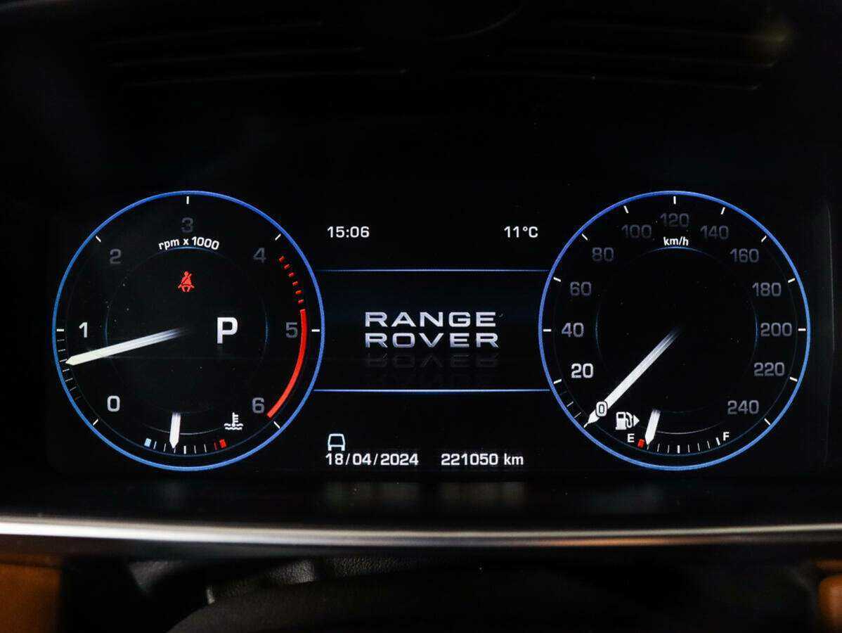 Land Rover Range Rover с пробегом — 2013 год. Фото: #8
