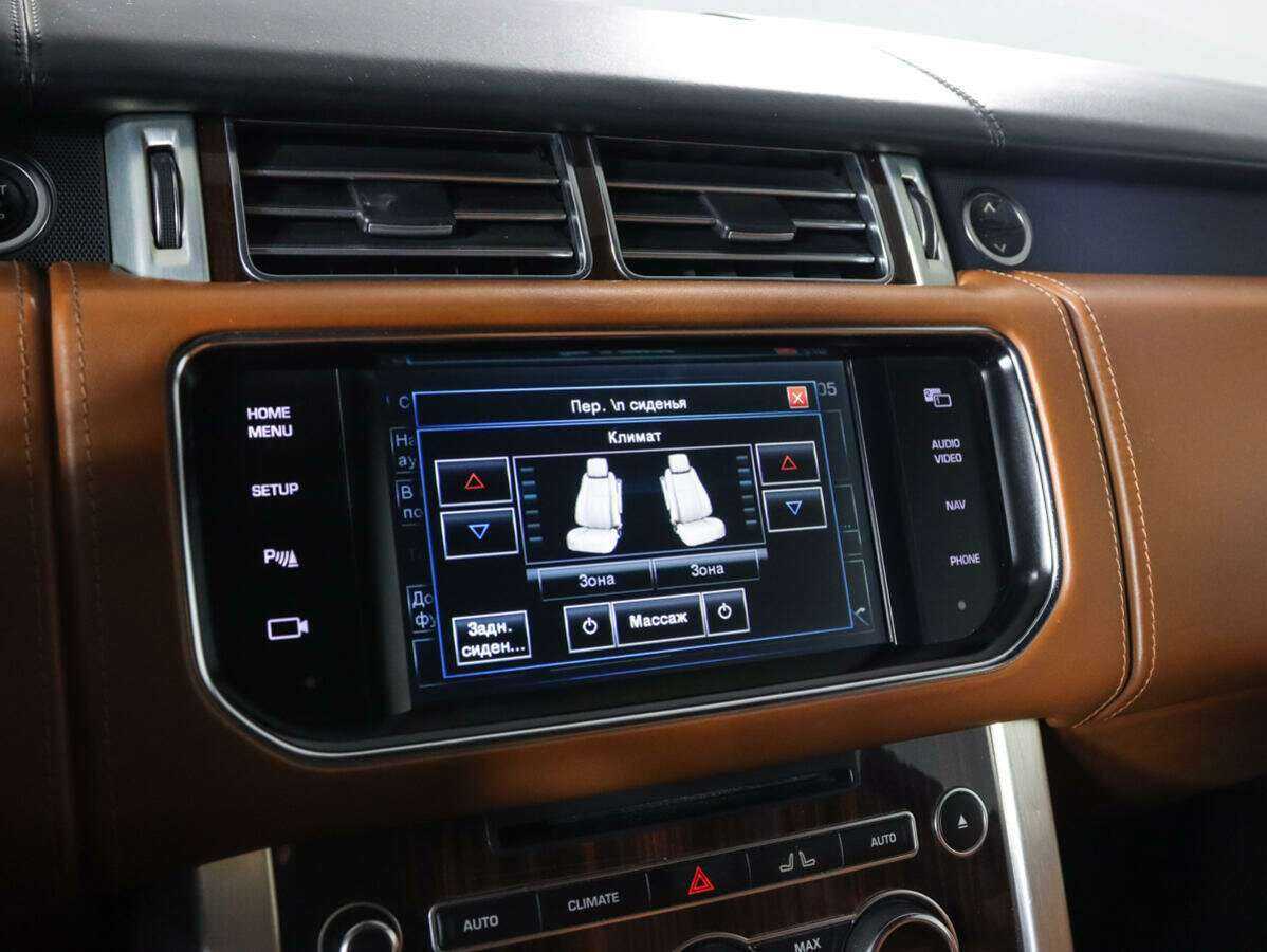 Land Rover Range Rover с пробегом — 2013 год. Фото: #22