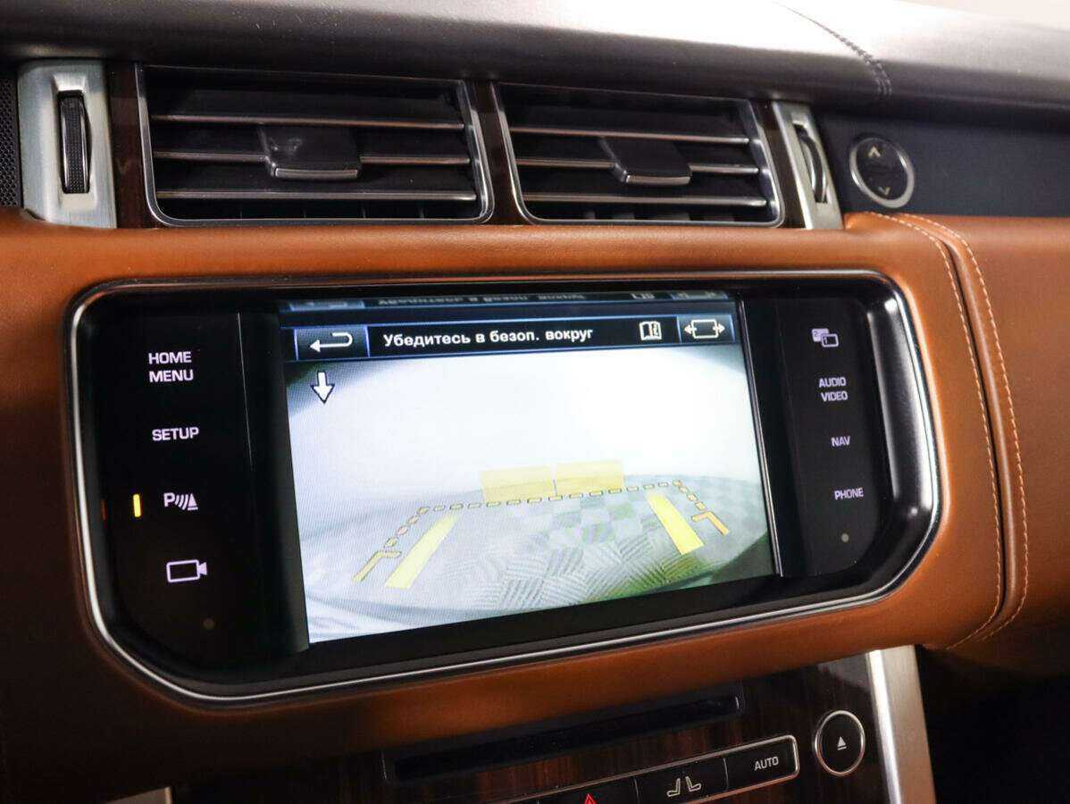 Land Rover Range Rover с пробегом — 2013 год. Фото: #24