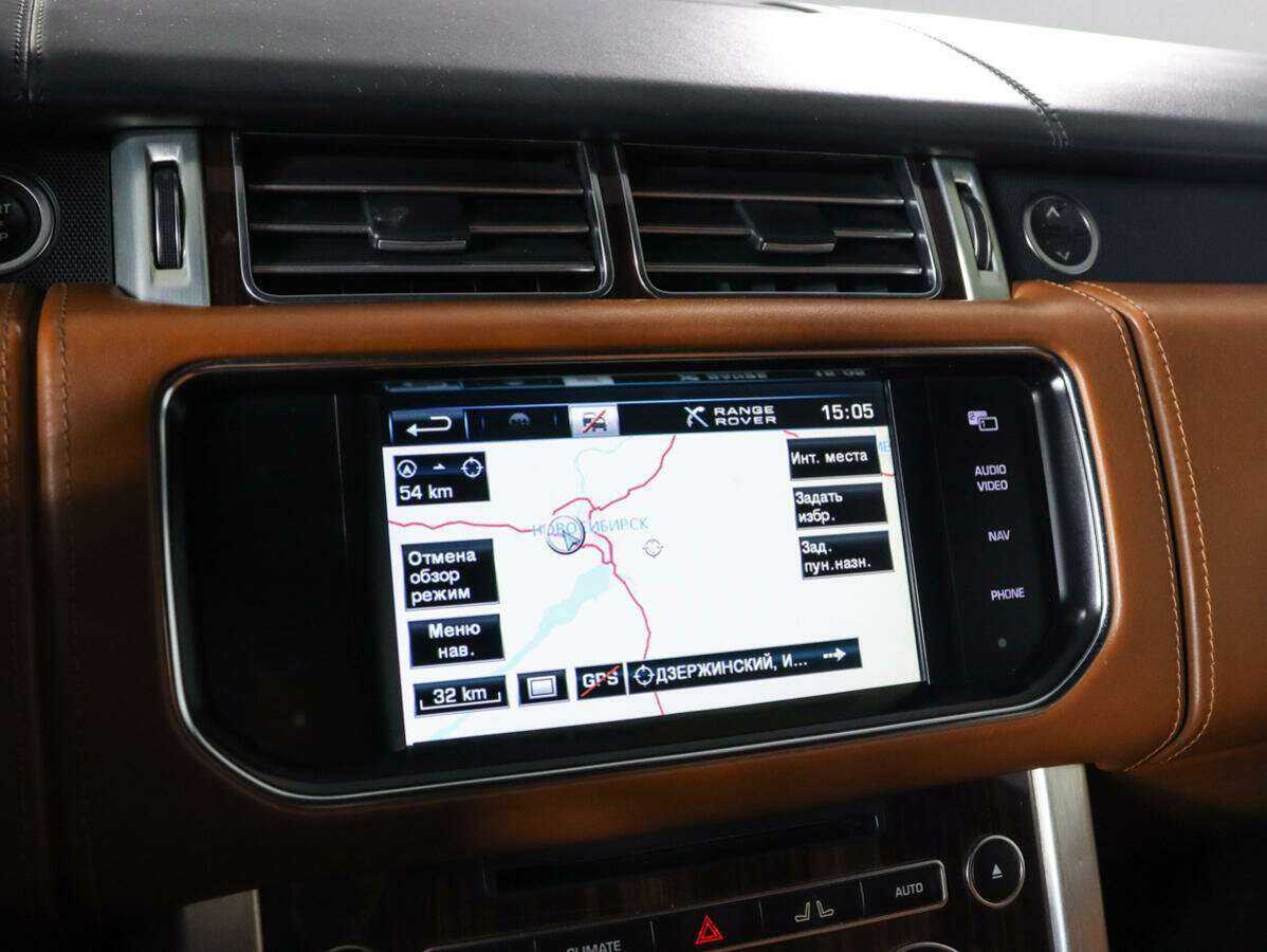 Land Rover Range Rover с пробегом — 2013 год. Фото: #25