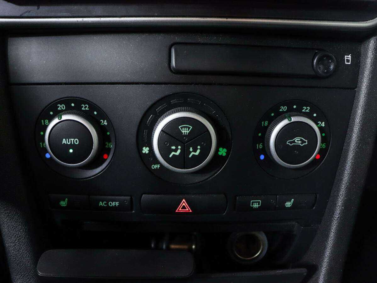 Saab 9-3 с пробегом — 2008 год. Фото: #11