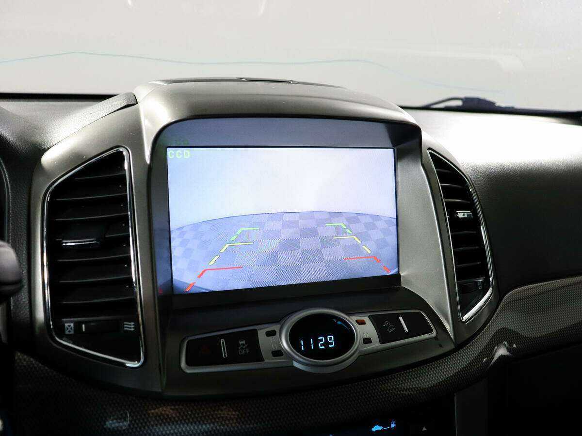 Chevrolet Captiva с пробегом — 2013 год. Фото: #13