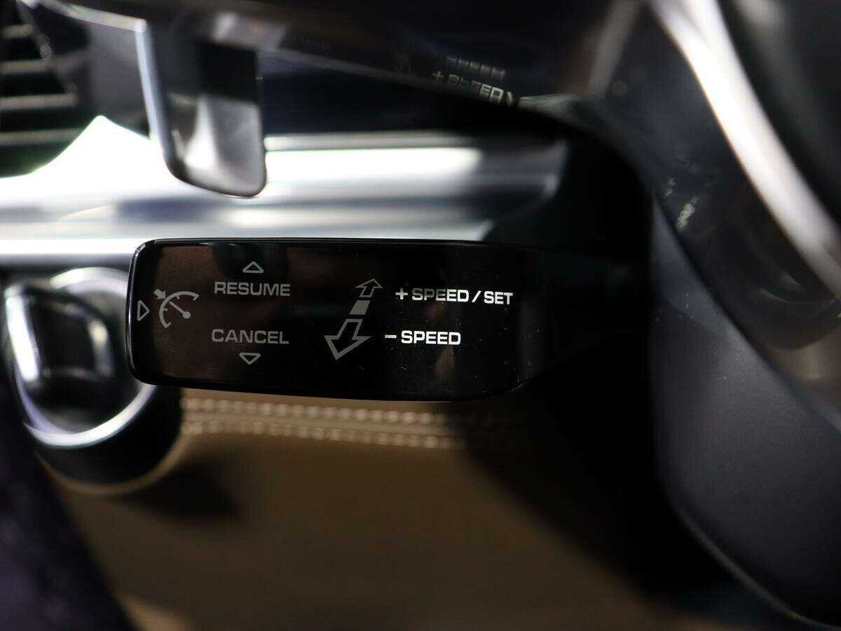 Porsche Panamera с пробегом — 2016 год. Фото: #18