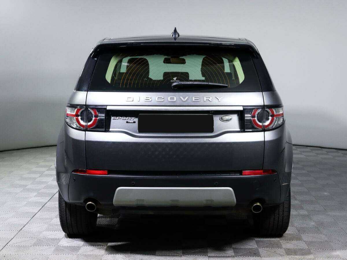 Land Rover Discovery Sport с пробегом — 2017 год. Фото: #3
