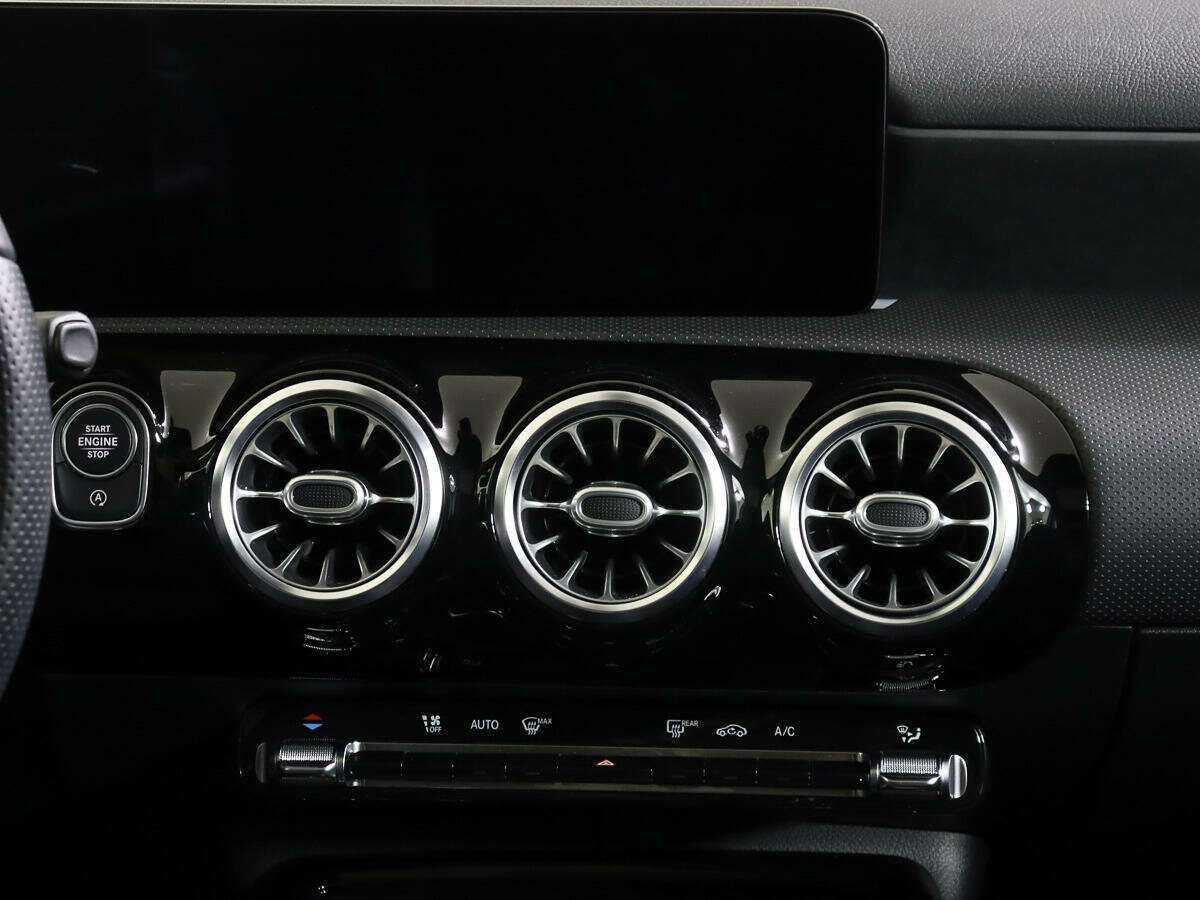 Mercedes-Benz A-Класс AMG с пробегом — 2020 год. Фото: #12