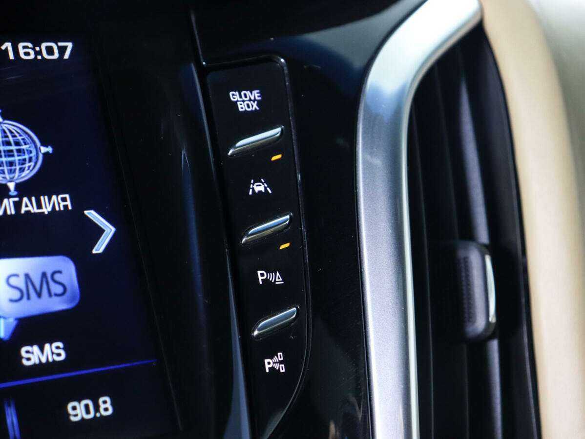 Cadillac Escalade с пробегом — 2018 год. Фото: #22