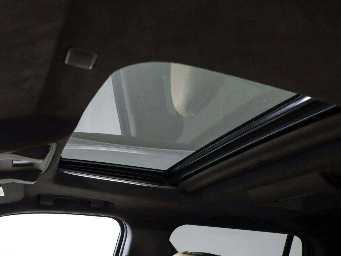 Cadillac Escalade с пробегом — 2018 год. Фото: #28