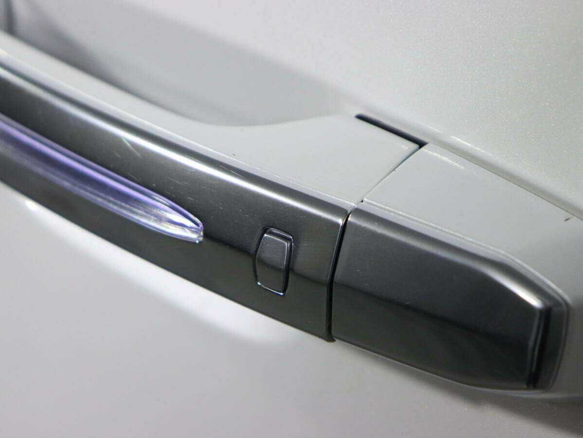 Cadillac Escalade с пробегом — 2018 год. Фото: #29