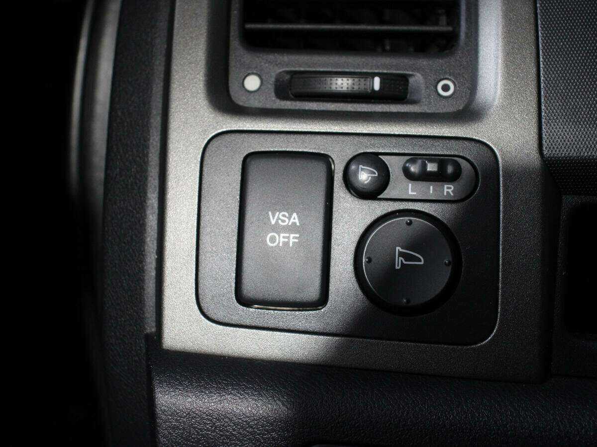 Honda CR-V с пробегом — 2011 год. Фото: #15