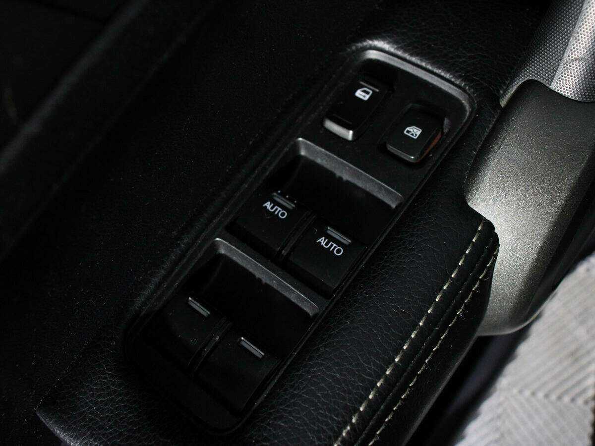 Honda CR-V с пробегом — 2011 год. Фото: #16