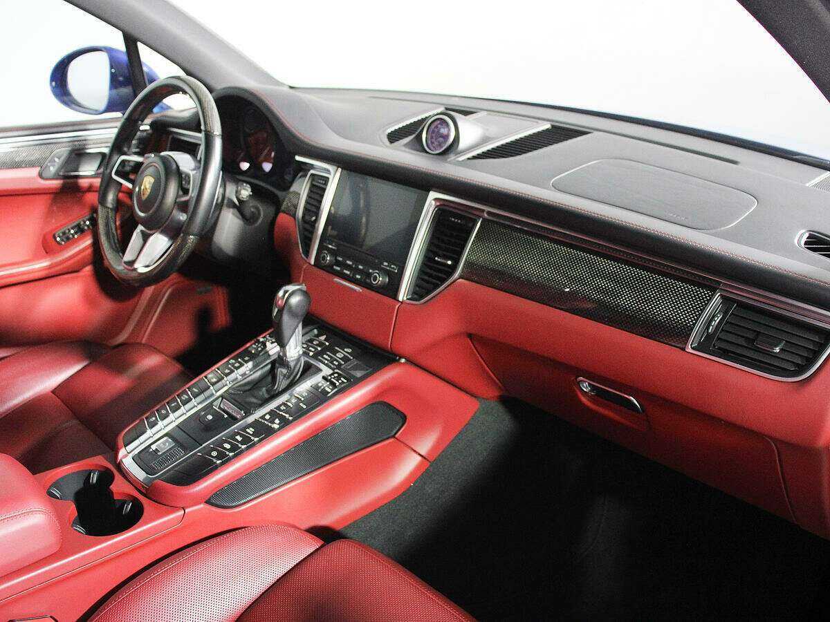 Porsche Macan с пробегом — 2017 год. Фото: #6