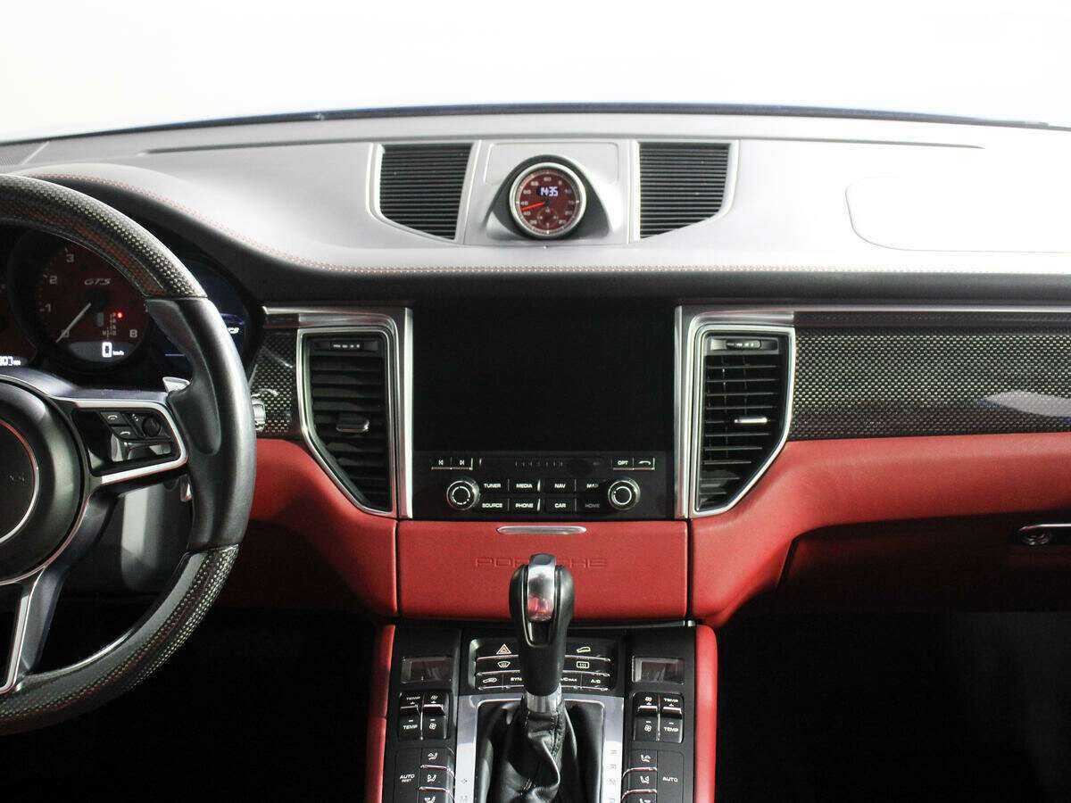 Porsche Macan с пробегом — 2017 год. Фото: #10