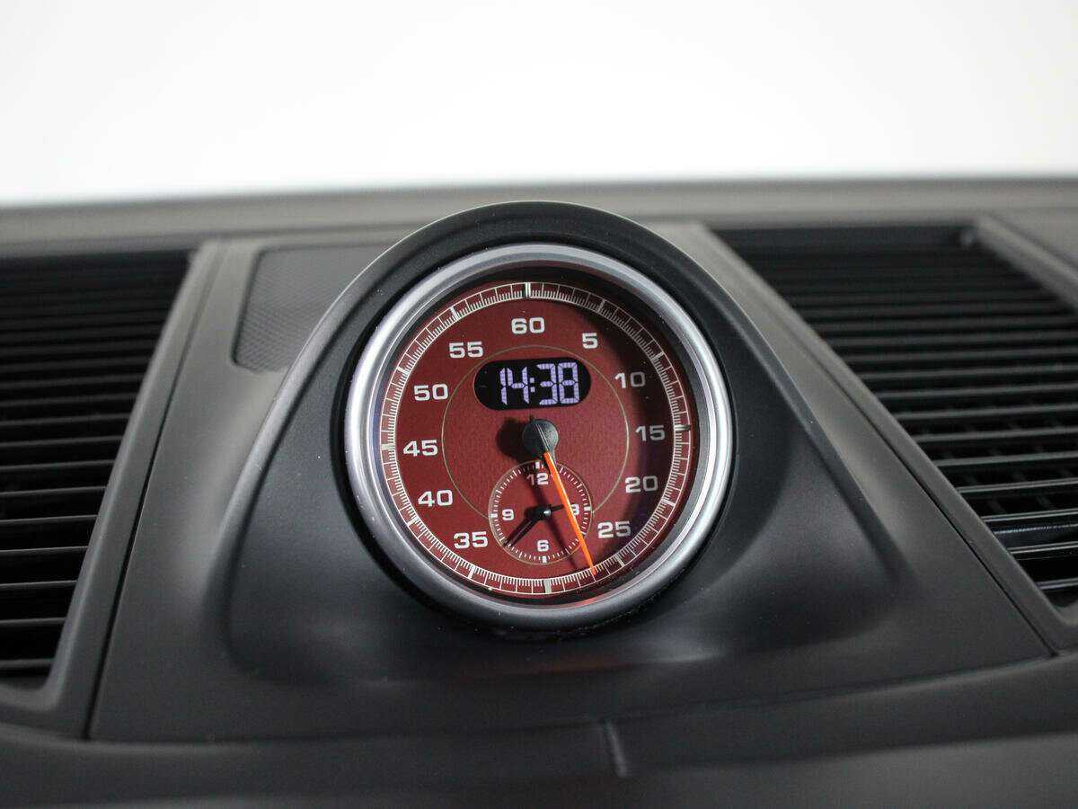 Porsche Macan с пробегом — 2017 год. Фото: #16