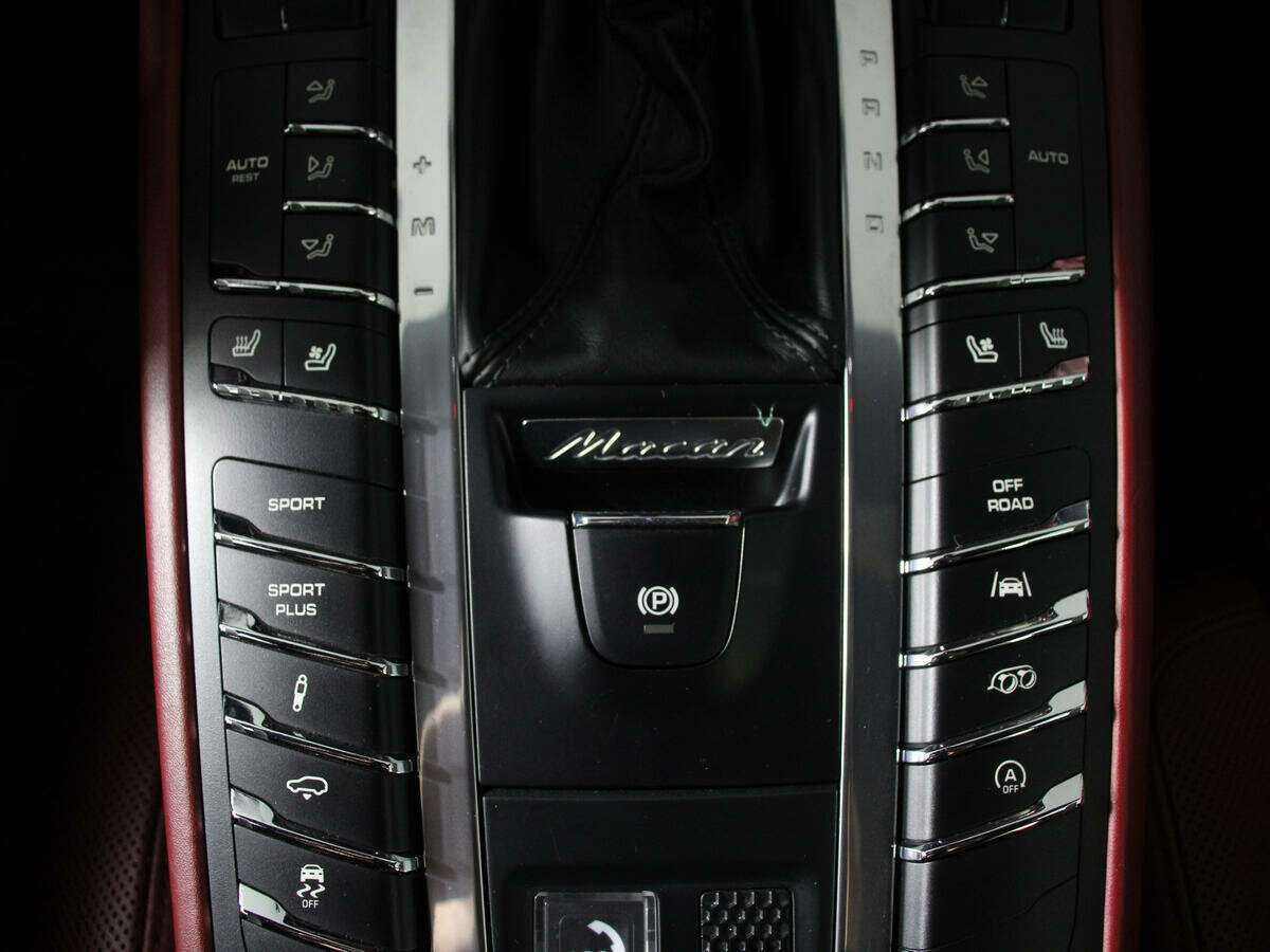 Porsche Macan с пробегом — 2017 год. Фото: #18