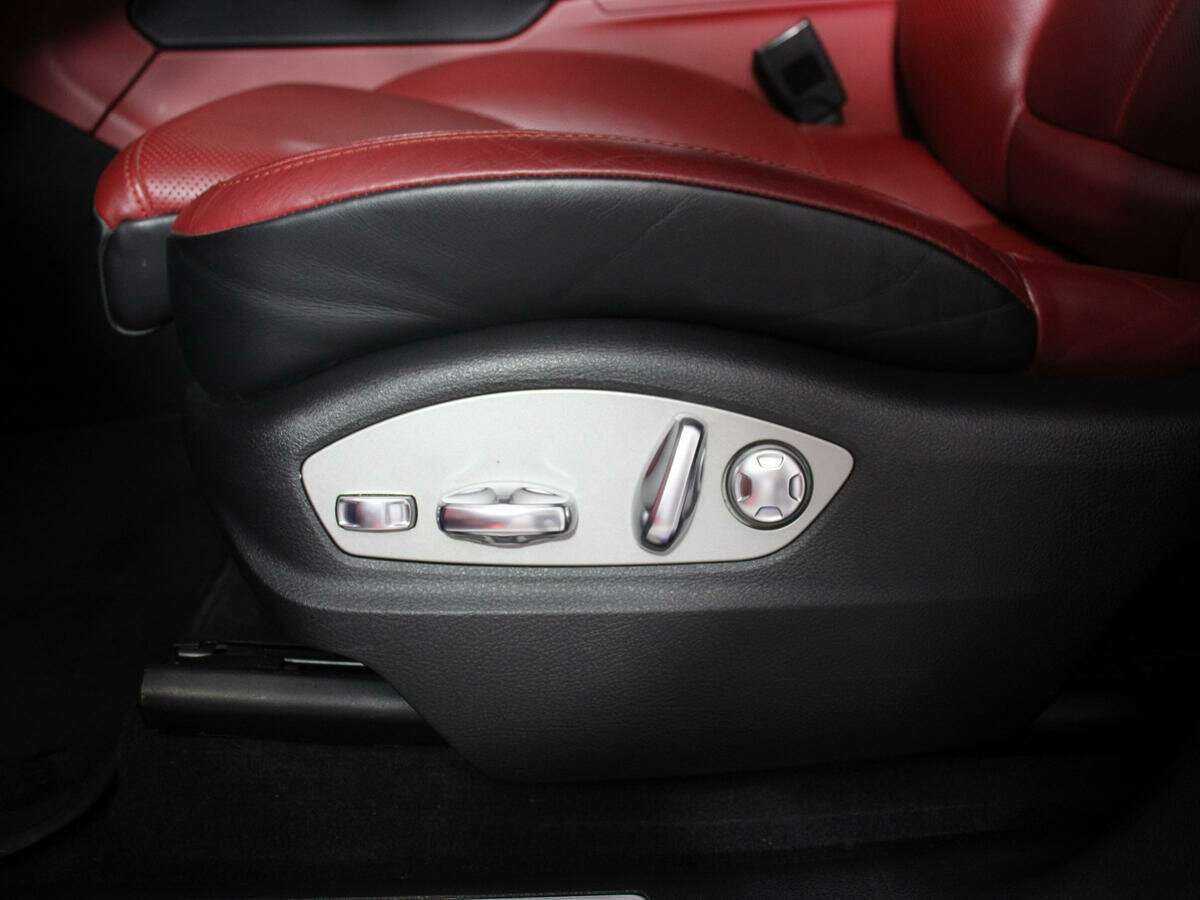 Porsche Macan с пробегом — 2017 год. Фото: #23