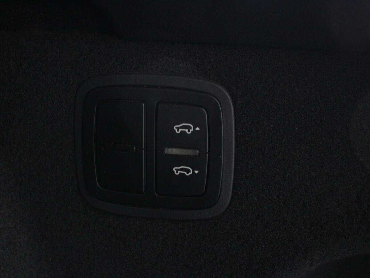 Porsche Macan с пробегом — 2017 год. Фото: #29