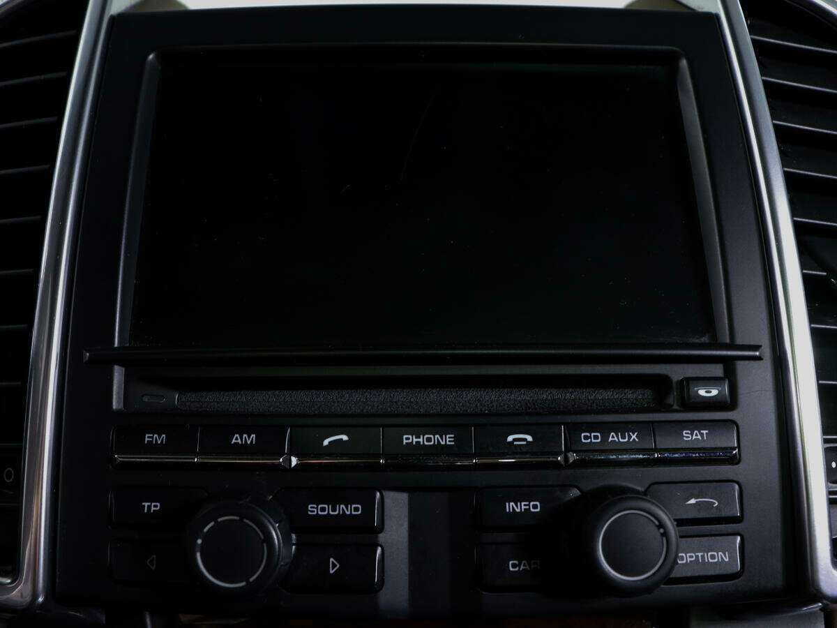 Porsche Cayenne с пробегом — 2013 год. Фото: #21