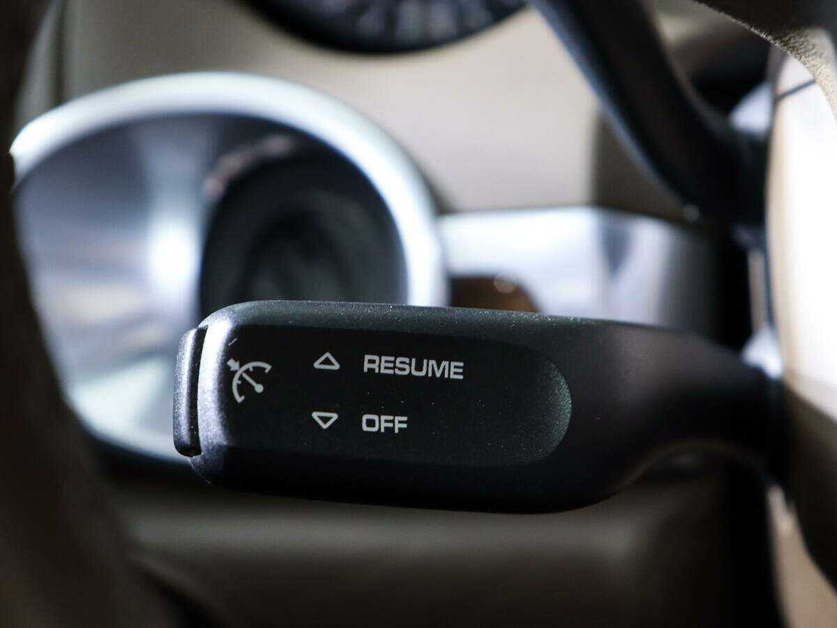 Porsche Cayenne с пробегом — 2013 год. Фото: #22