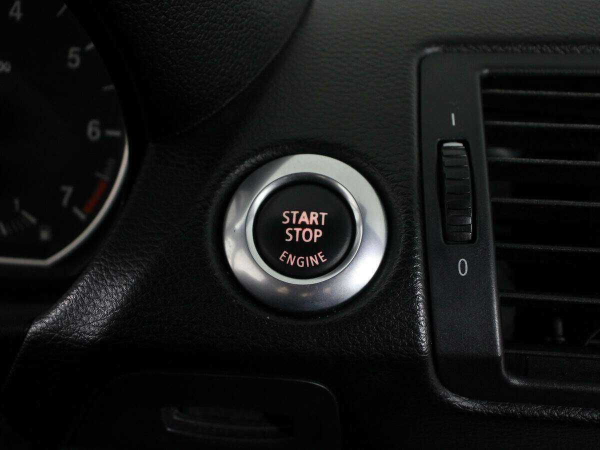 BMW 1 серии с пробегом — 2010 год. Фото: #14