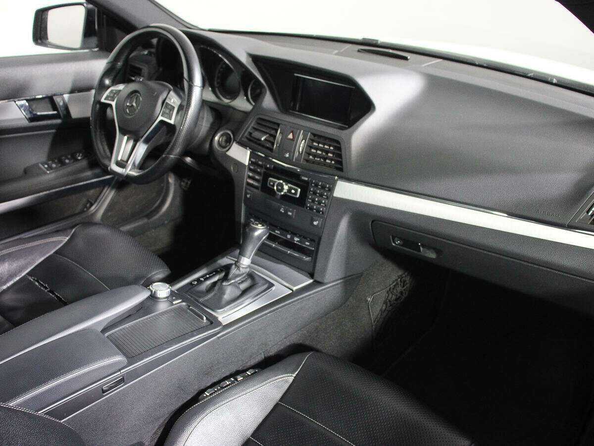 Mercedes-Benz E-Класс с пробегом — 2013 год. Фото: #6