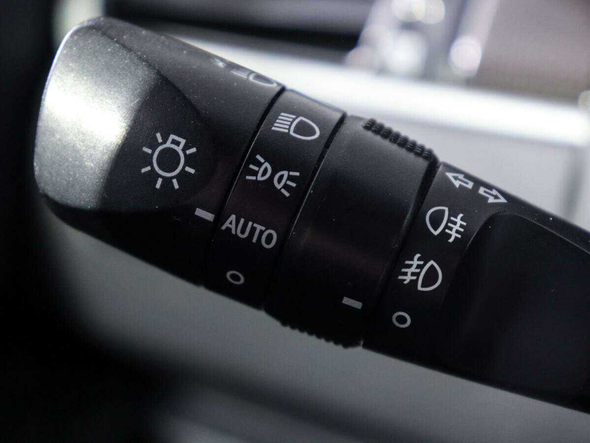 Toyota Camry с пробегом — 2016 год. Фото: #13