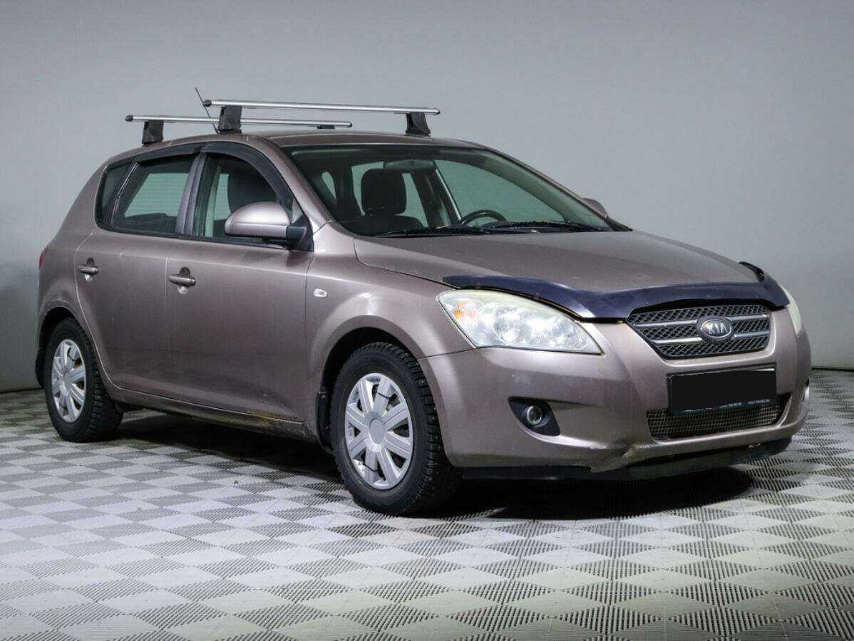 Kia Ceed с пробегом — 2009 год. Фото: #2