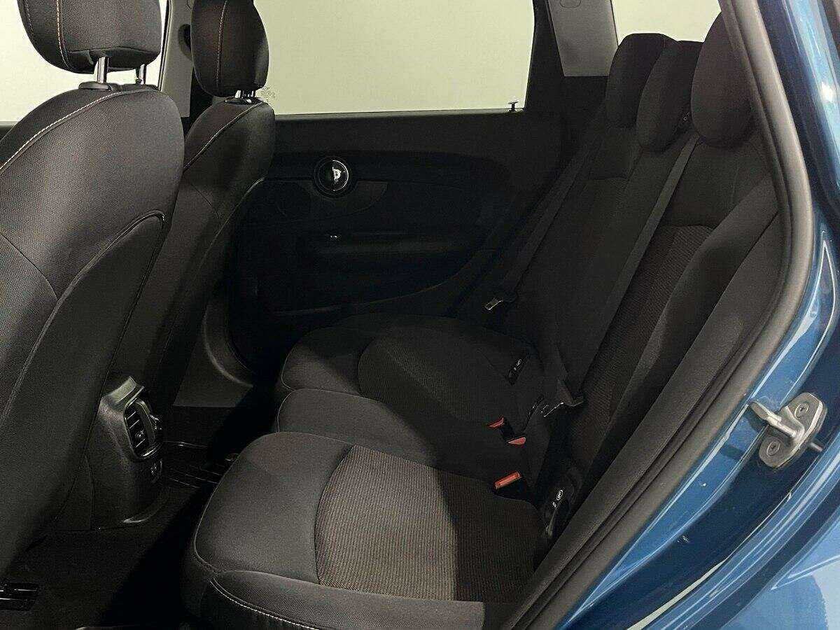 Mini Clubman с пробегом — 2021 год. Фото: #9