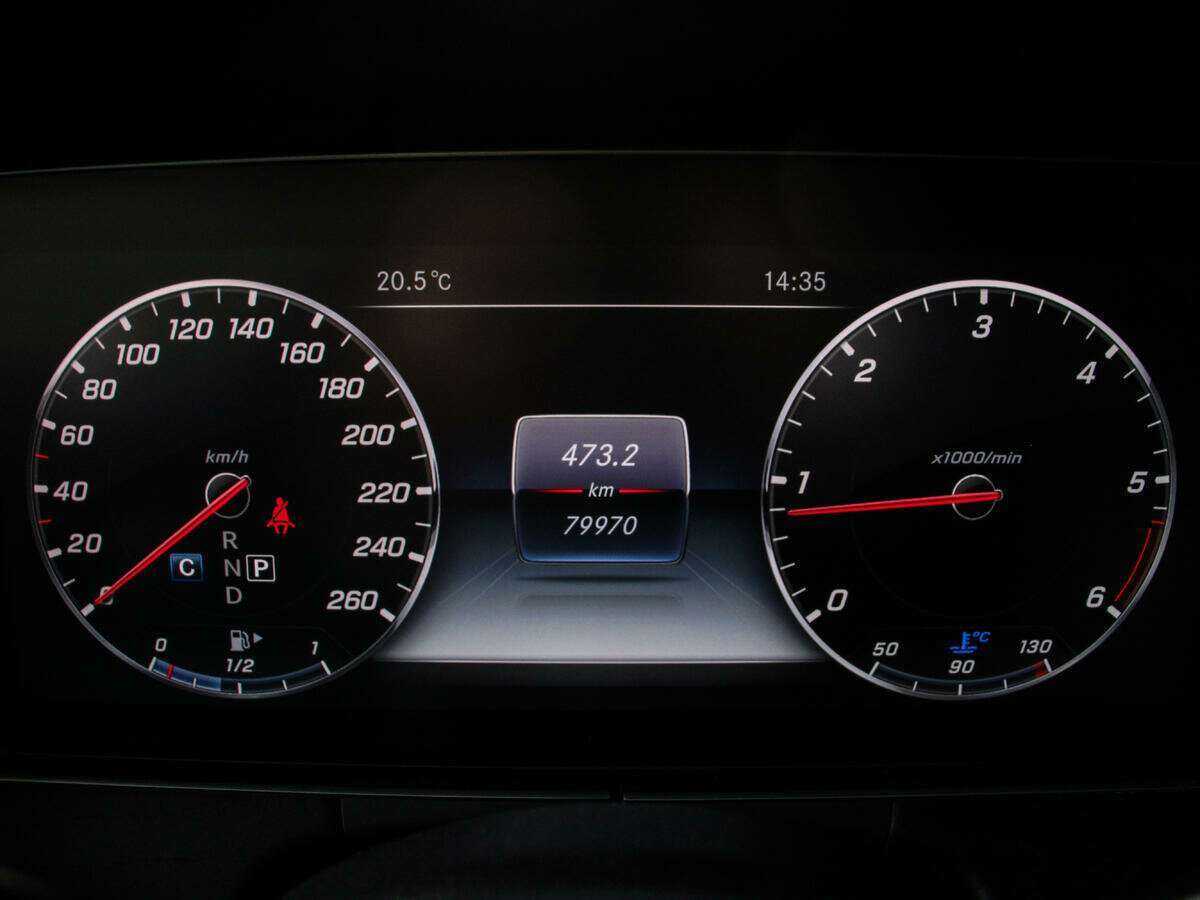 Mercedes-Benz E-Класс с пробегом — 2017 год. Фото: #8