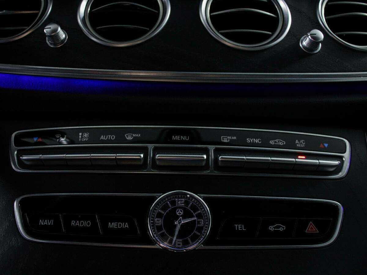 Mercedes-Benz E-Класс с пробегом — 2017 год. Фото: #15