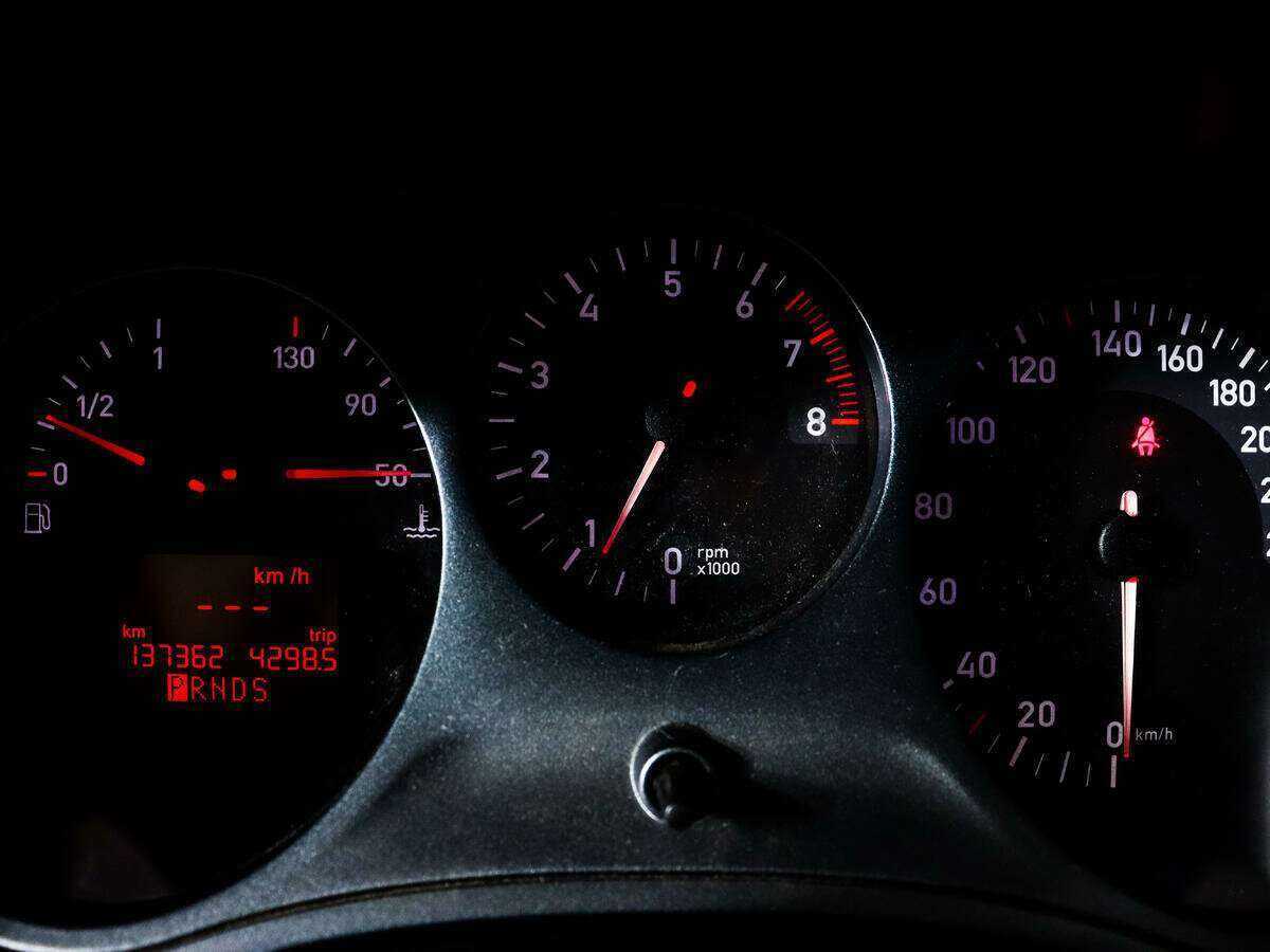 SEAT Leon с пробегом — 2009 год. Фото: #8