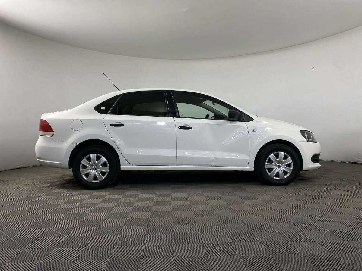 Volkswagen Polo с пробегом — 2011 год. Фото: #1