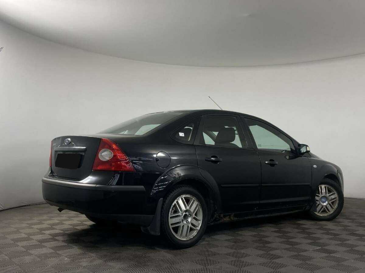 Ford Focus с пробегом — 2007 год. Фото: #5